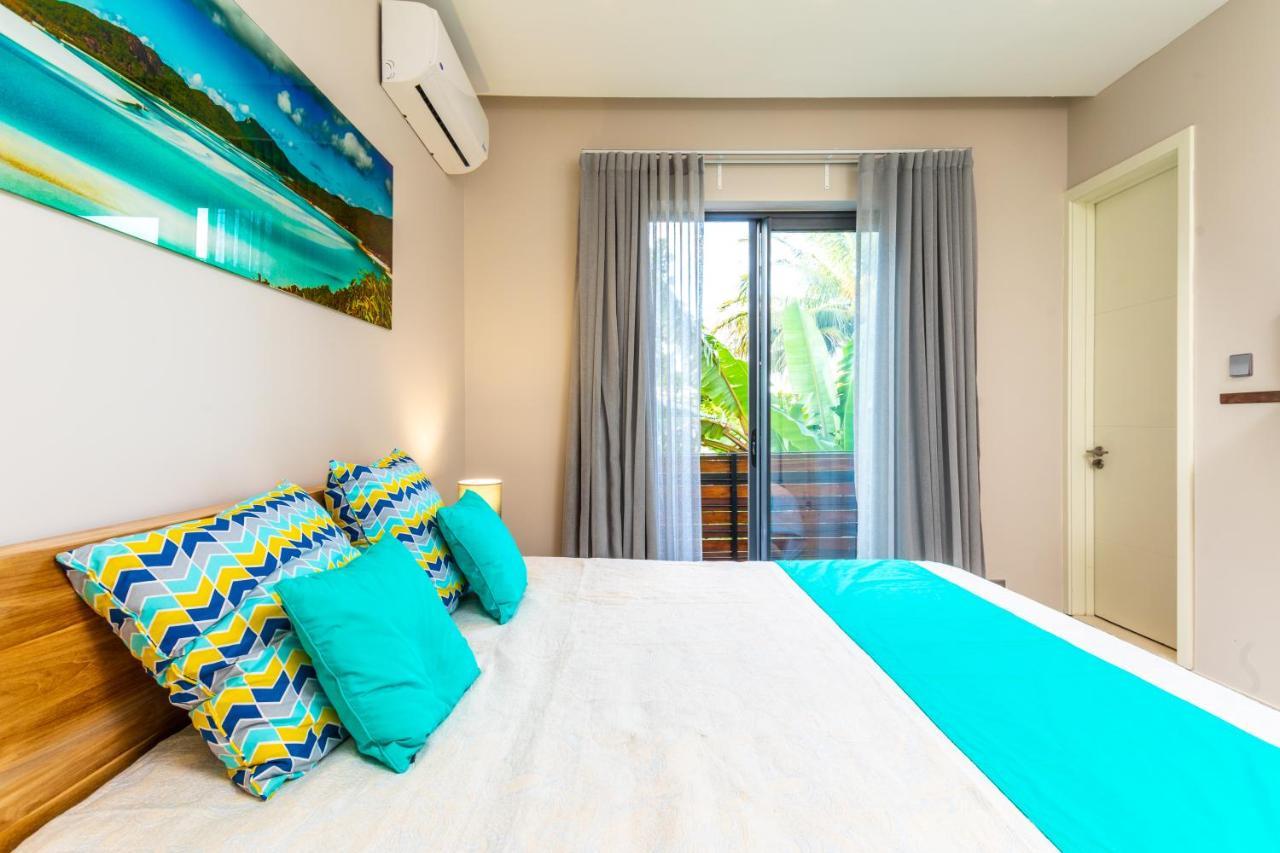 One Bay Residence Apartment 6 Pereybere Beach Exterior foto