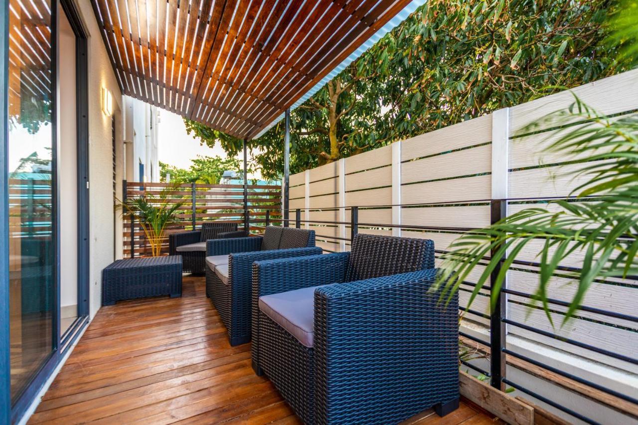 One Bay Residence Apartment 6 Pereybere Beach Exterior foto
