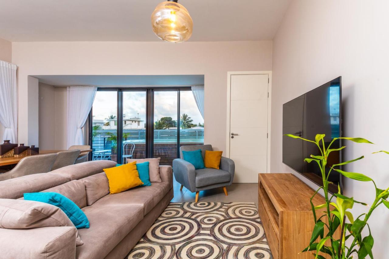 One Bay Residence Apartment 6 Pereybere Beach Exterior foto